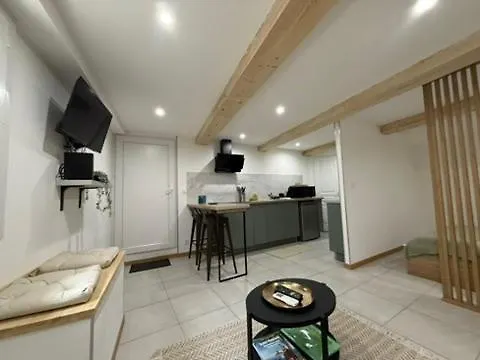 F2 Quartier Des Arts St Raphael Apartman *