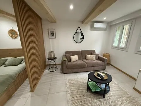 F2 Quartier Des Arts St Raphael Apartman