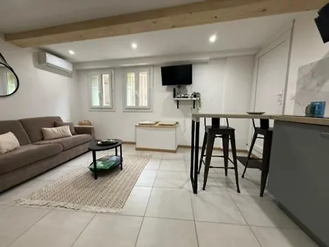 Apartman F2 Quartier Des Arts St Raphael *